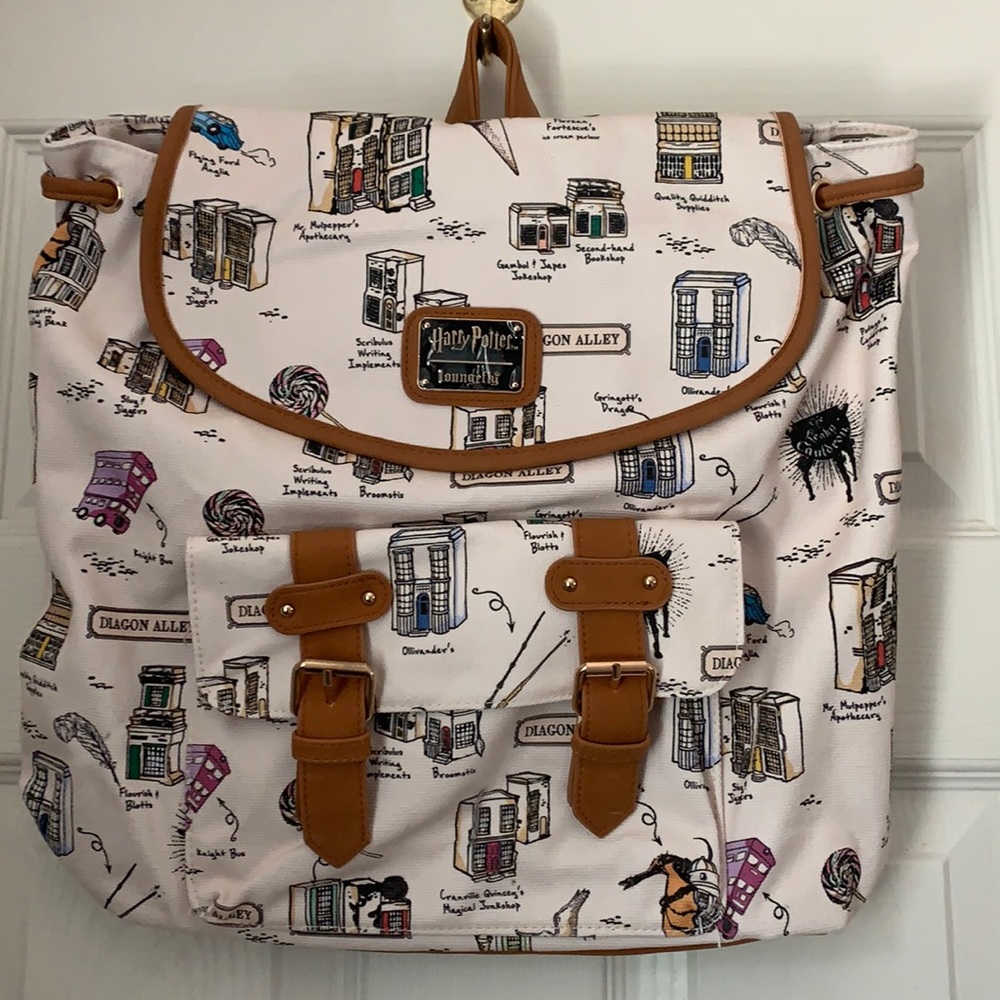 *NWT* Harry Potter Loungefly bag